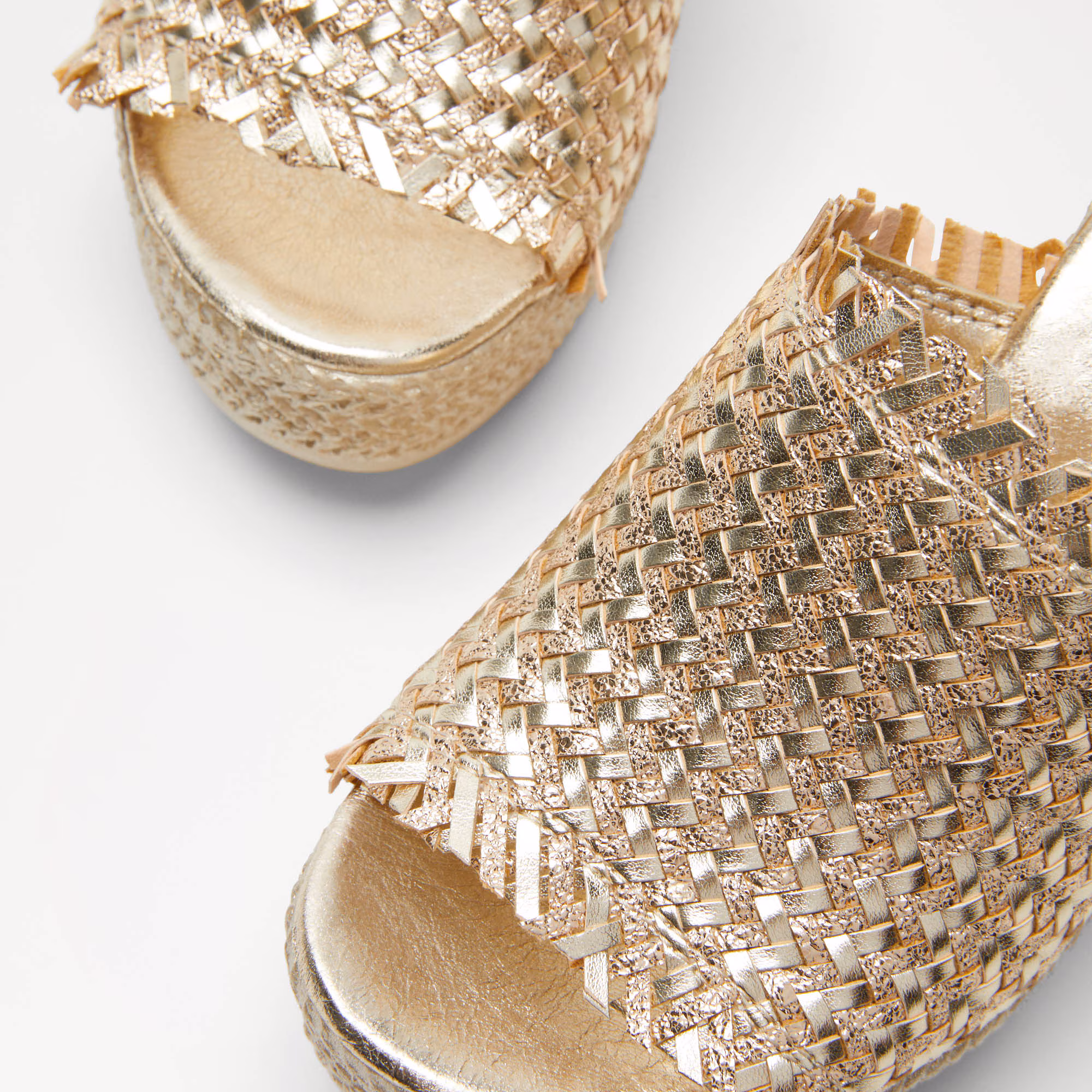 Libertine<br>Weave Wedge Mule