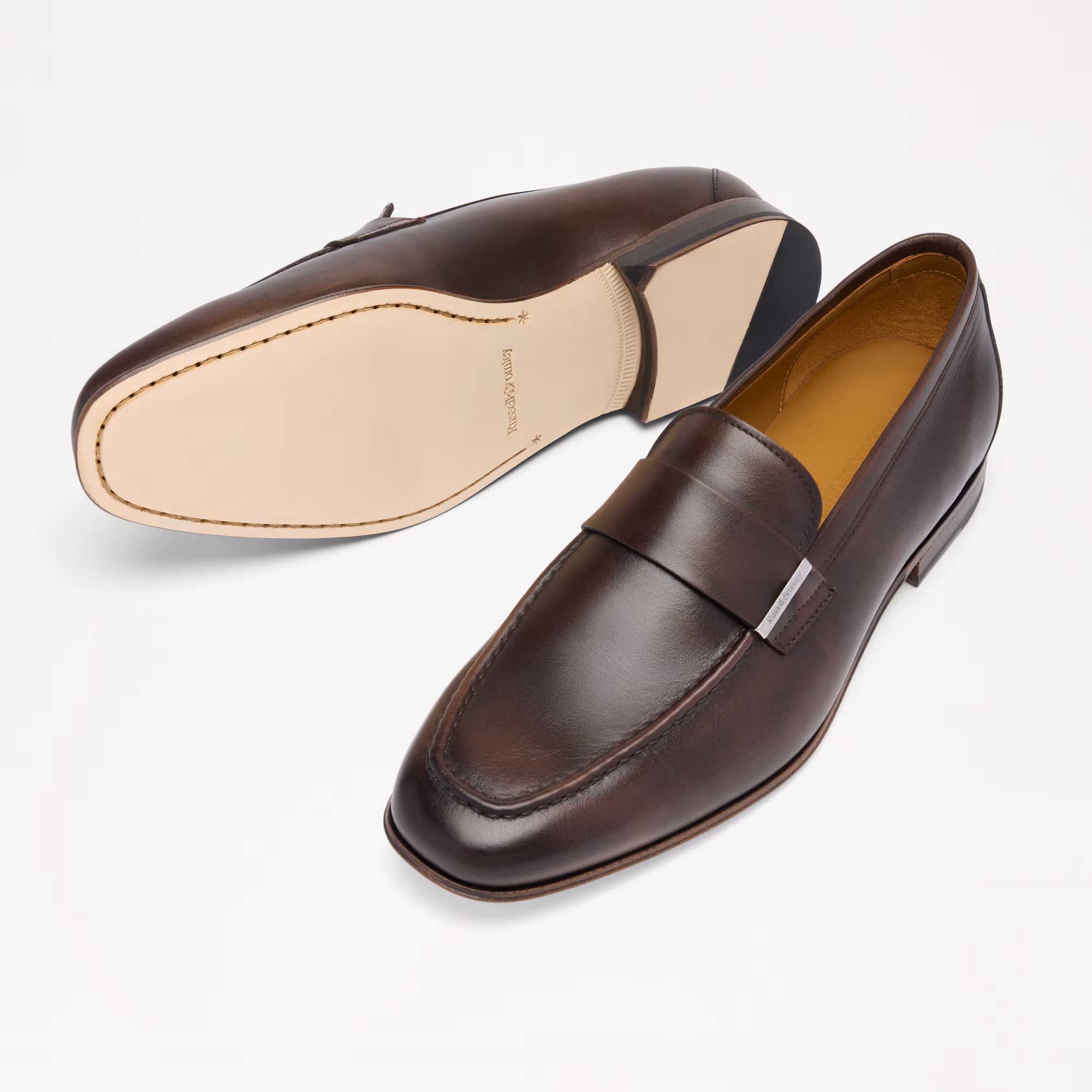 Bellagio Hardware<br>Metal Plate Formal Loafer