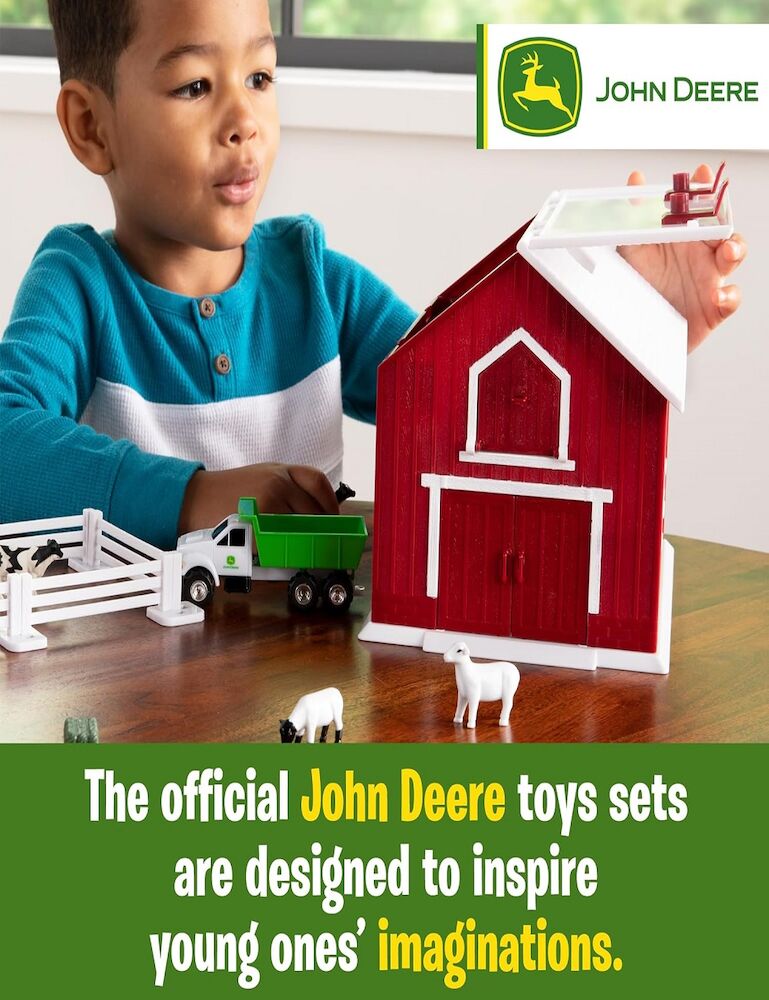 JOHN DEERE 24 Piece Farm Playset With Red Barn