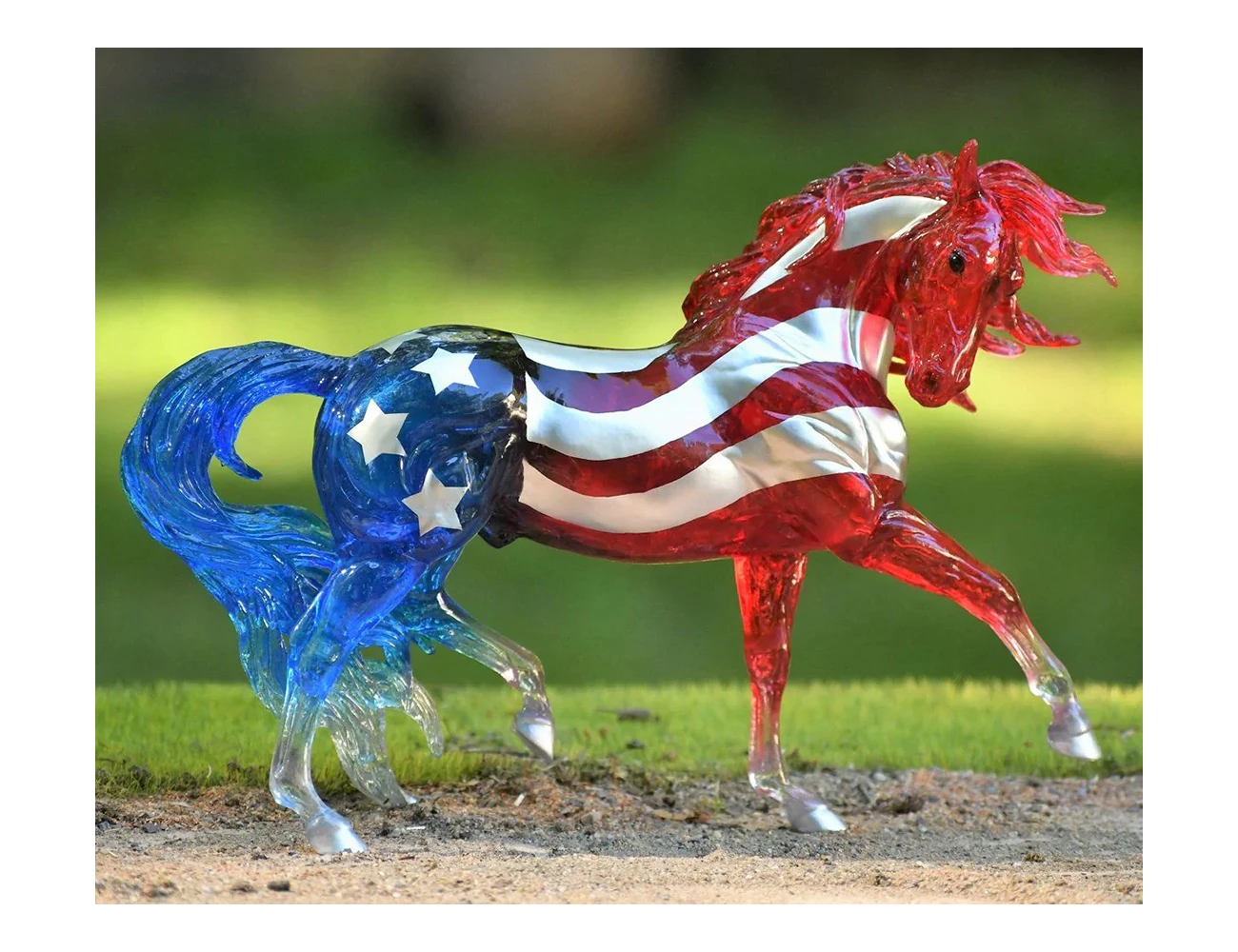 BREYER Traditional Old Glory - Limited Edition