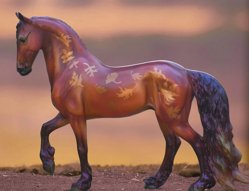 BREYER Traditional Leif - Autumn Decorator