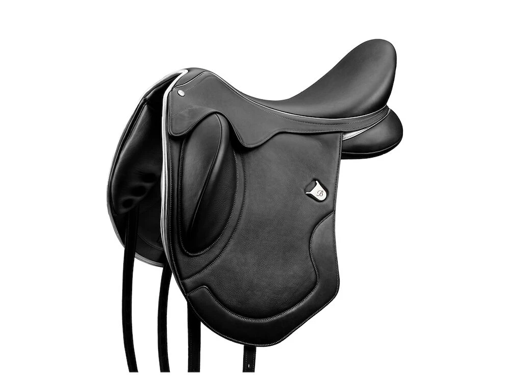 BATES Artiste Dressage Saddle With Luxe Leather & Hart With Silver Highlights