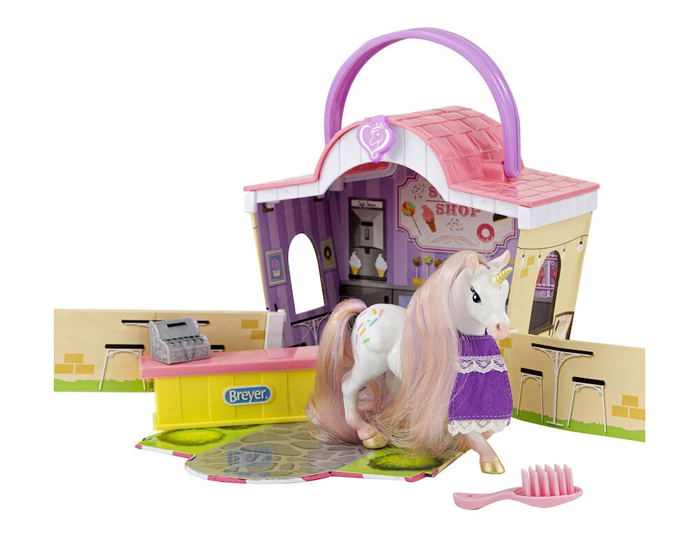 BREYER Mane Beauty Li'L Beauties Playset - Sprinkles Sweet Shop