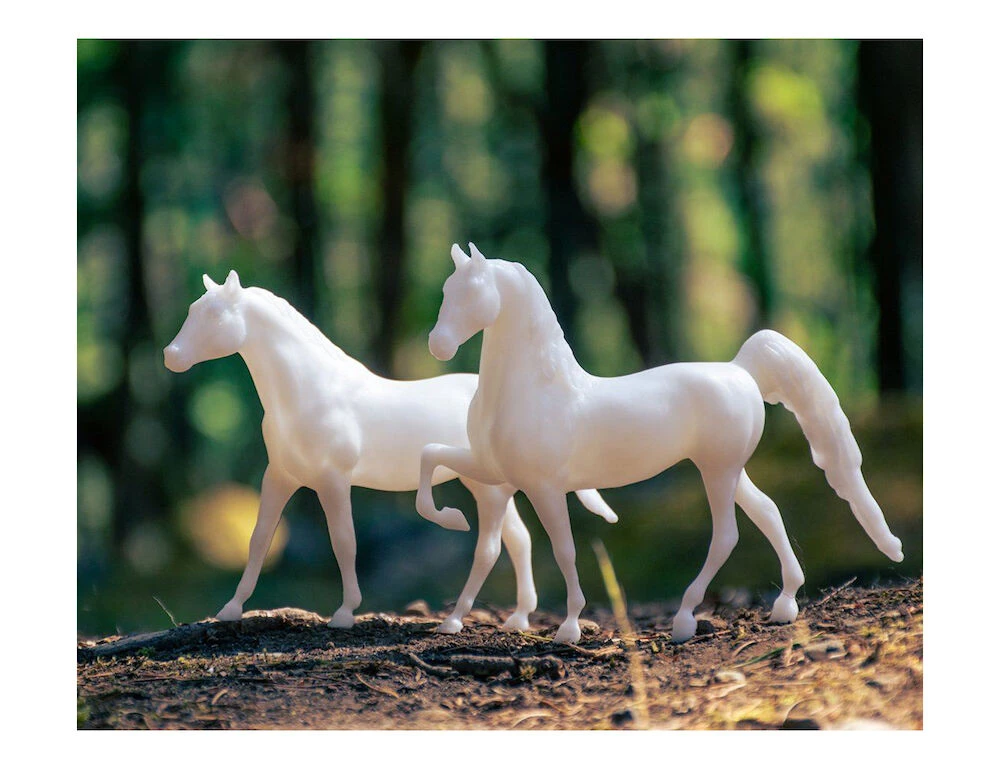 BREYER Activity Paint Your Own Horse Qtr Horse & Saddlebred