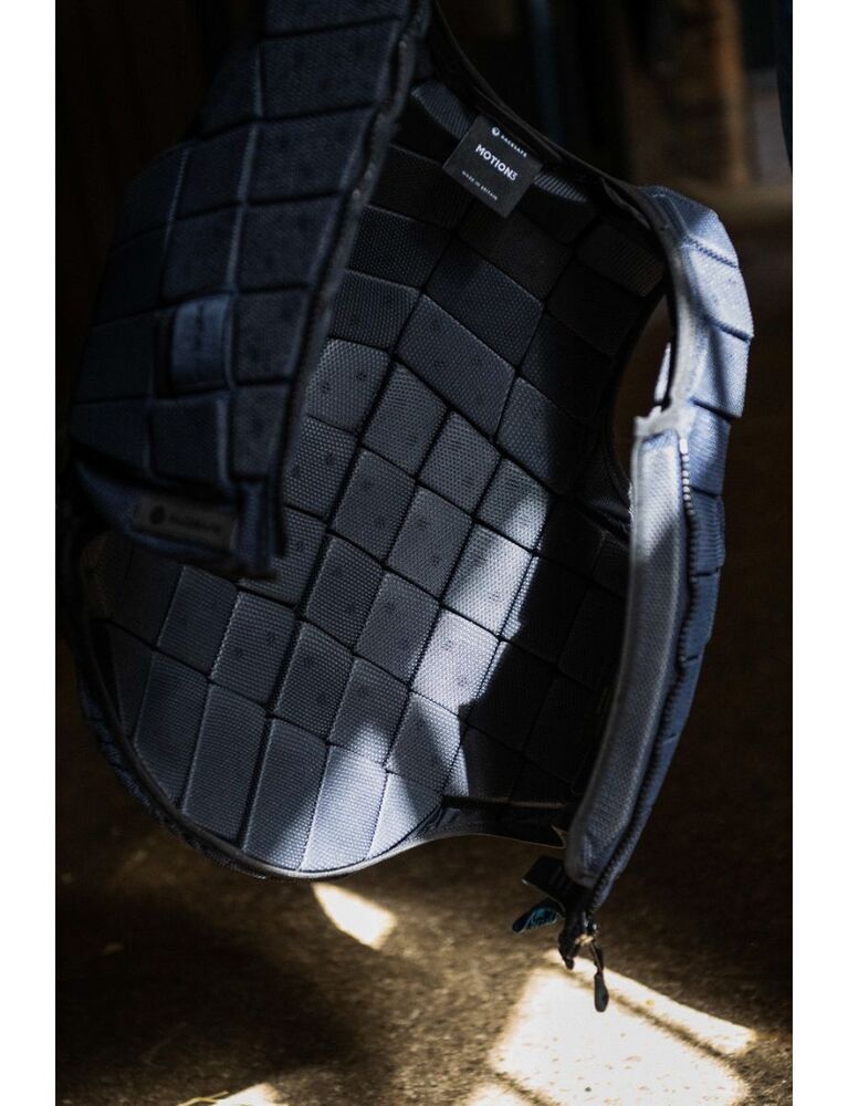 RACESAFE Motion 3 Body Protector Adult Std Front