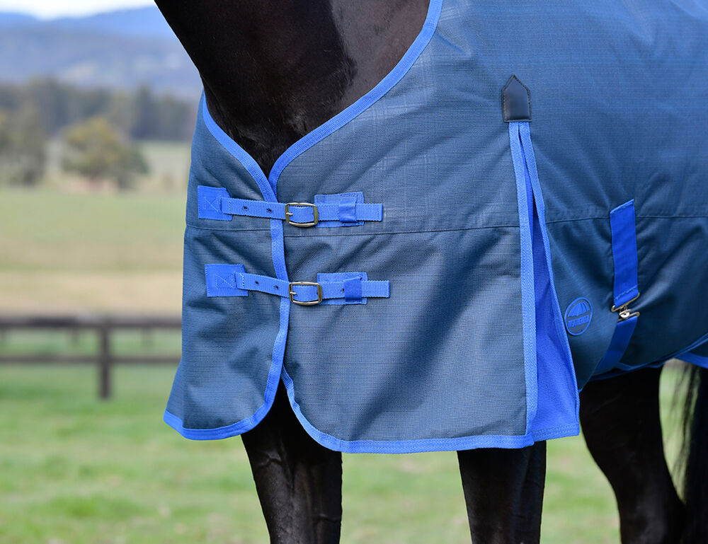 WEATHERBEETA ComFiTec Prelim Standard Neck Medium