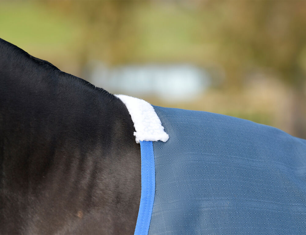 WEATHERBEETA ComFiTec Prelim Standard Neck Medium