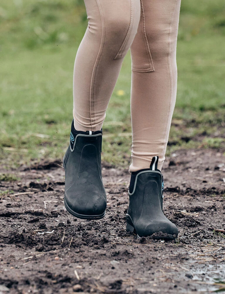 GRUBS Outline Waterproof Boots