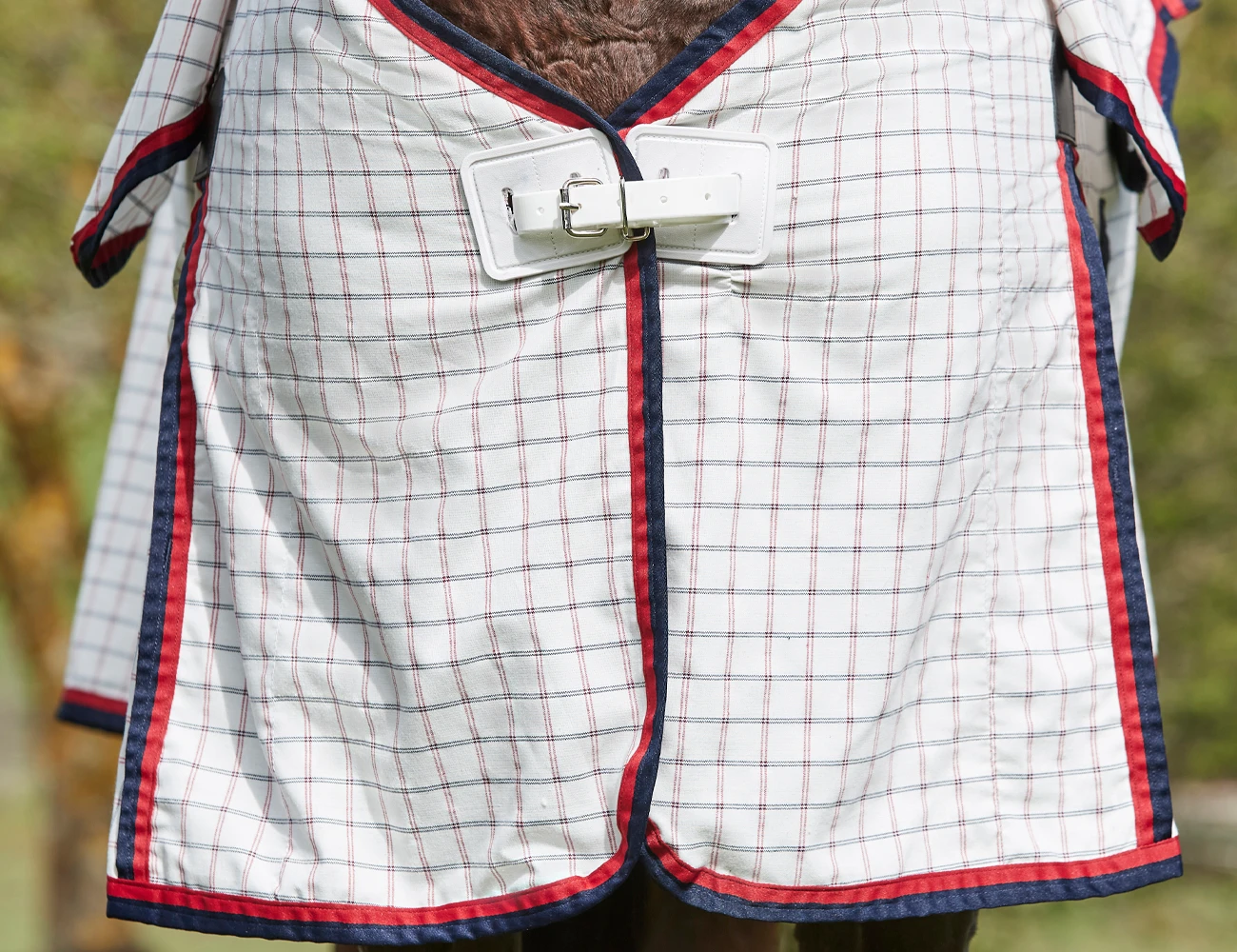 WEATHERBEETA Lite Summer Sheet Detach-A-Hood