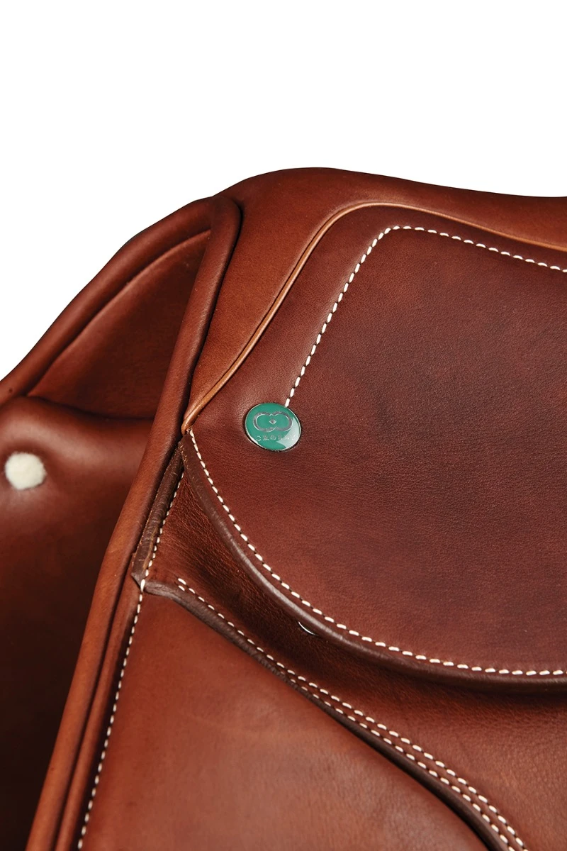 CROSBY Prix De Nation Covered Close Contact Jump Saddle