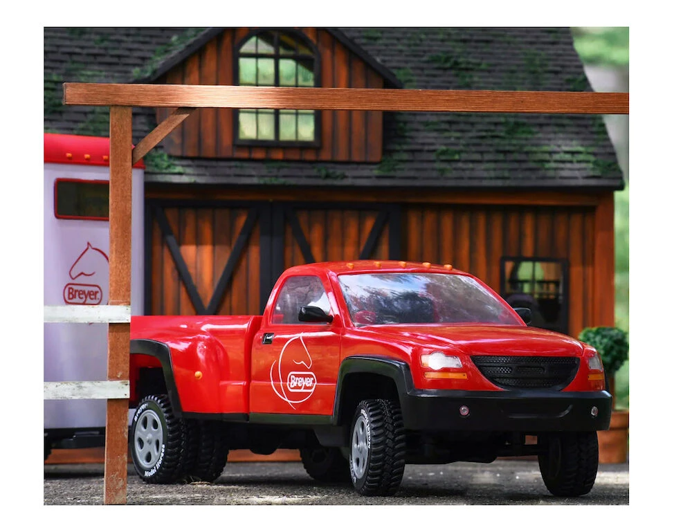 BREYER Traditional Dually Truck