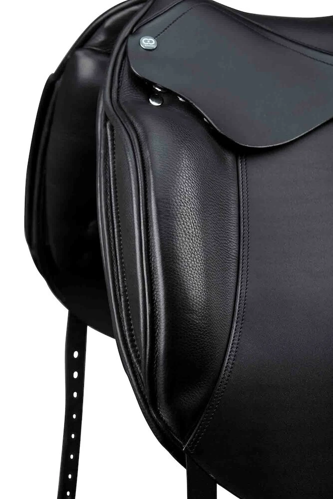 CROSBY Dressage Saddle