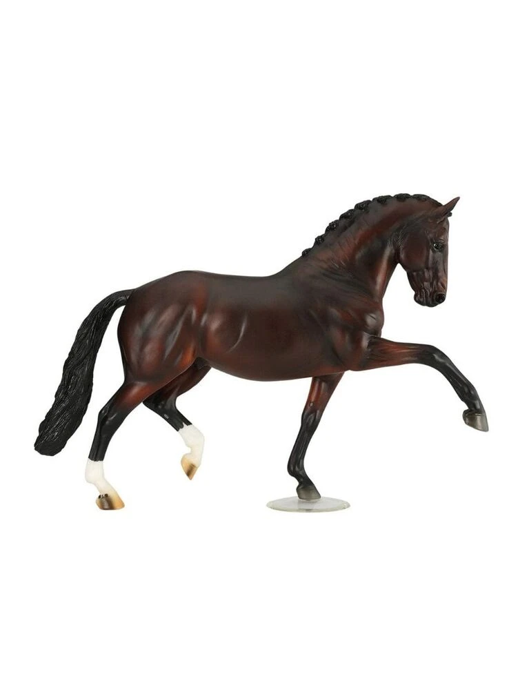 BREYER Traditional Salvino