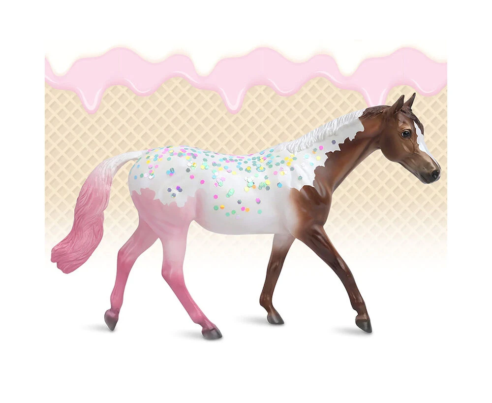 BREYER Freedom Neapolitan