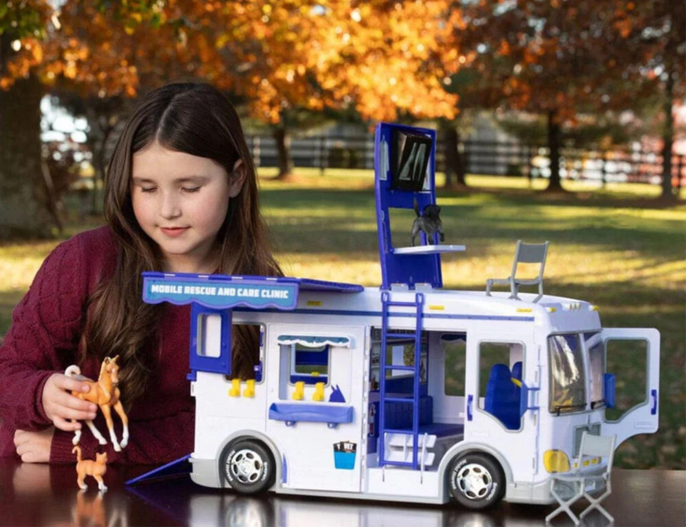 BREYER Freedom Mobile Rescue & Care Clinic