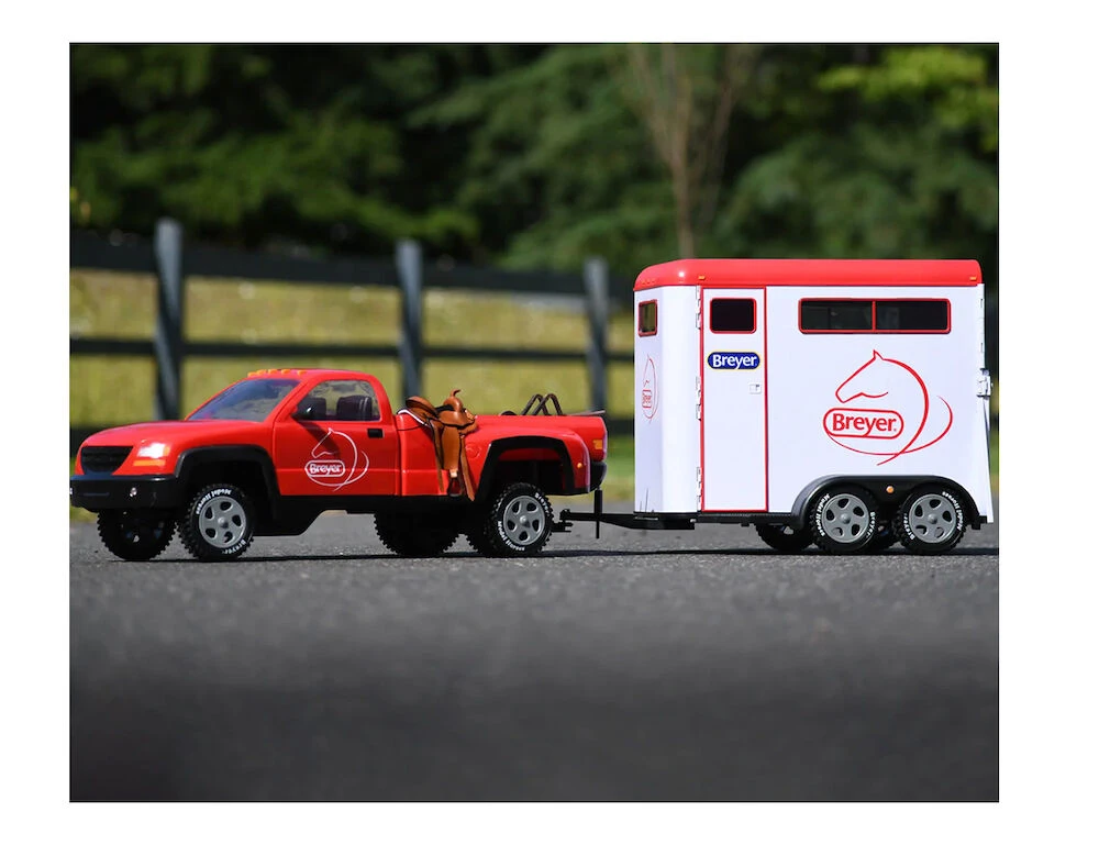 BREYER Traditional Two Horse Trailer