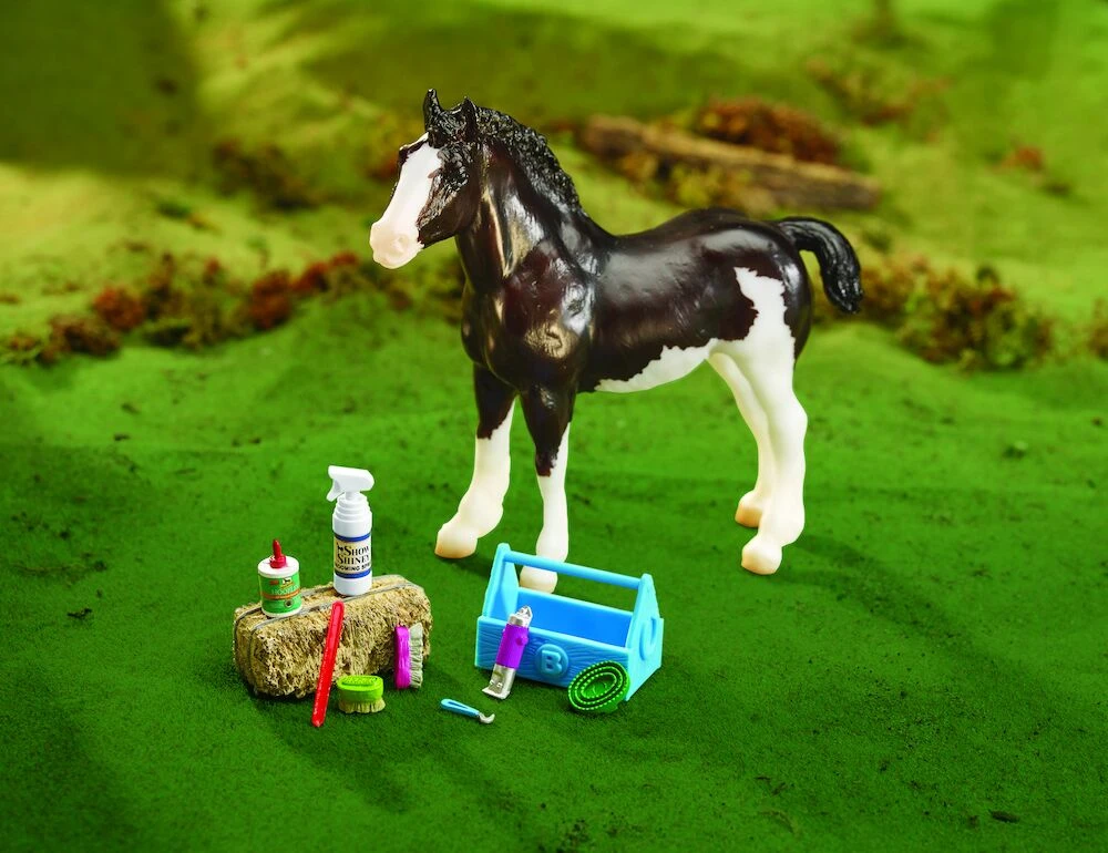 BREYER Traditional Grooming Kit