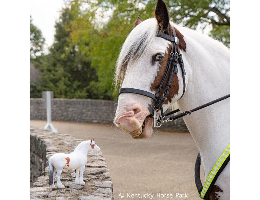 BREYER Traditional Hytyme Legend Khp Mounted Police Horse