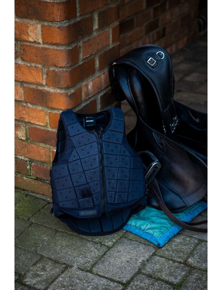 RACESAFE Motion 3 Body Protector Adult Std Front