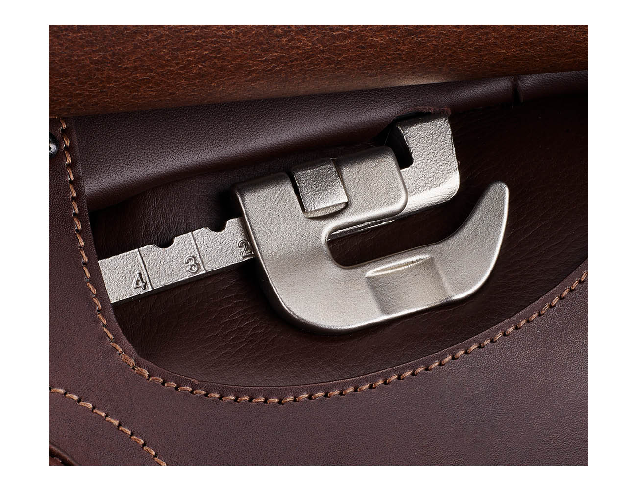 BATES Versa All Purpose Saddle