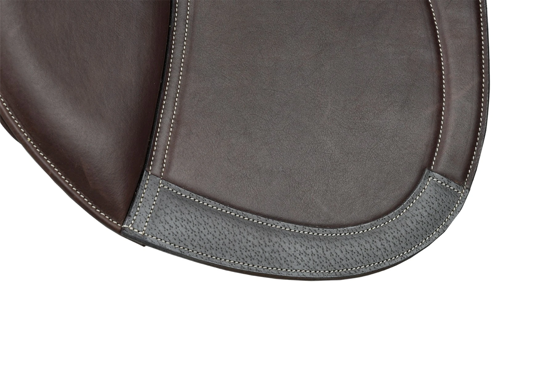 COLLEGIATE Astute Close Contact Saddle