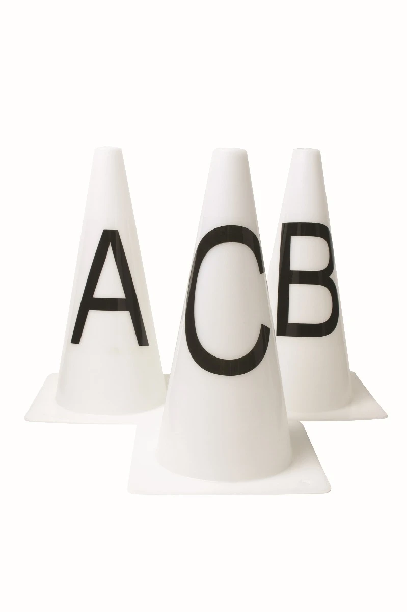 ROMA Dressage Cones Afbmchek