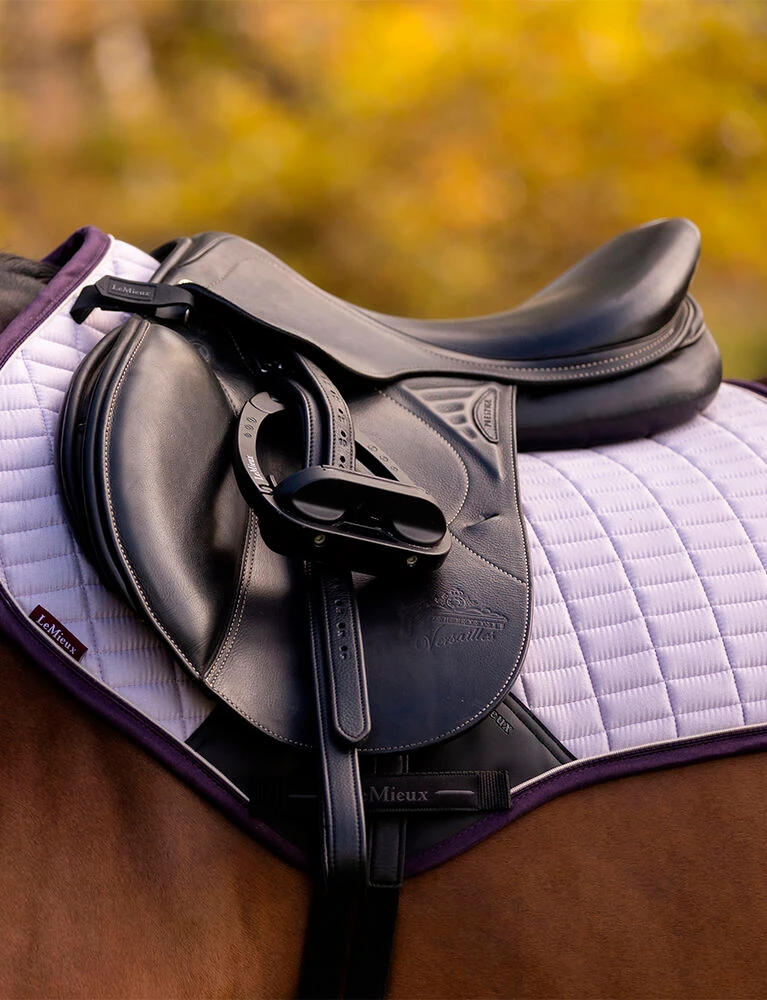 LEMIEUX Suede Close Contact Square Saddle Pad