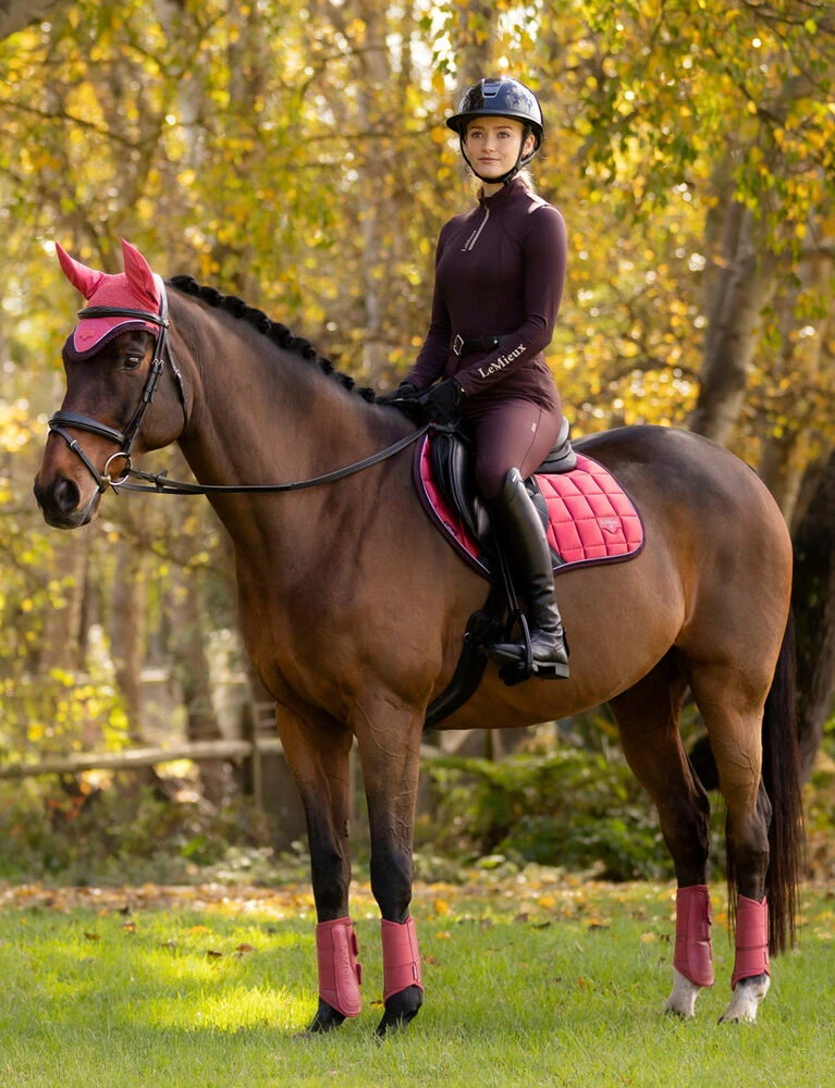 LEMIEUX Loire Classic Satin Square Close Contact Saddle Pad
