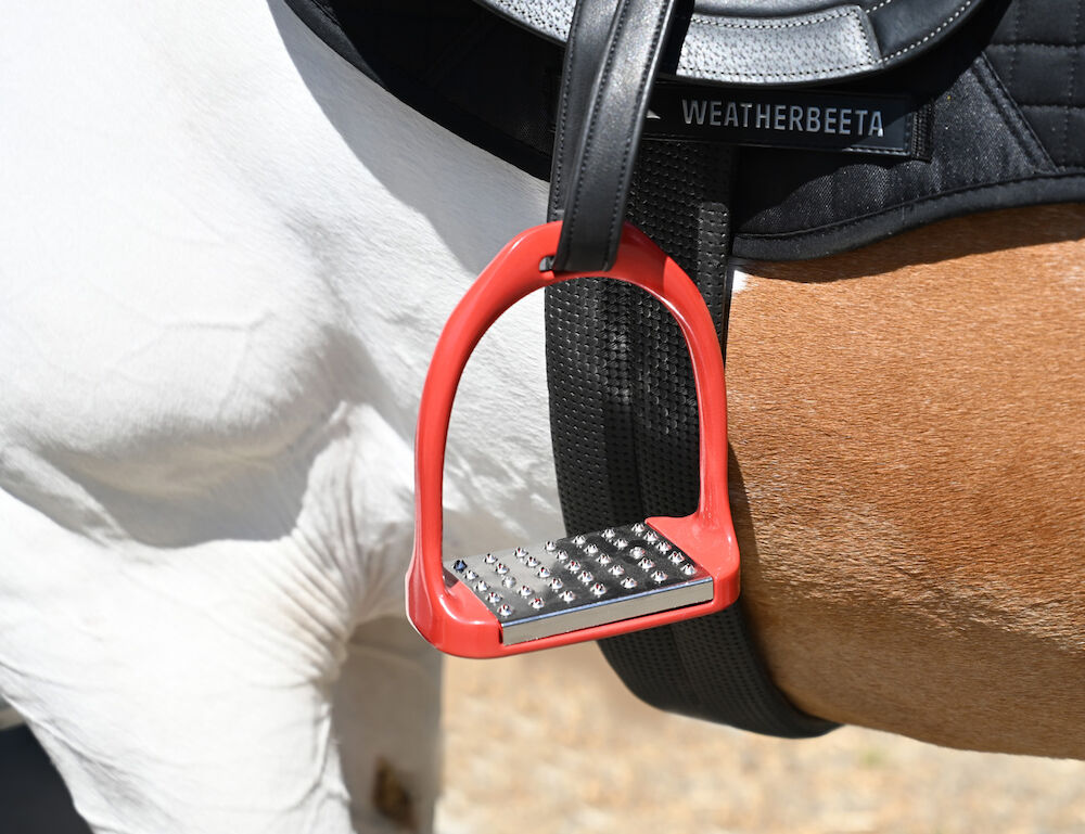 KORSTEEL Aluminum Wide Tread Grip Stirrups