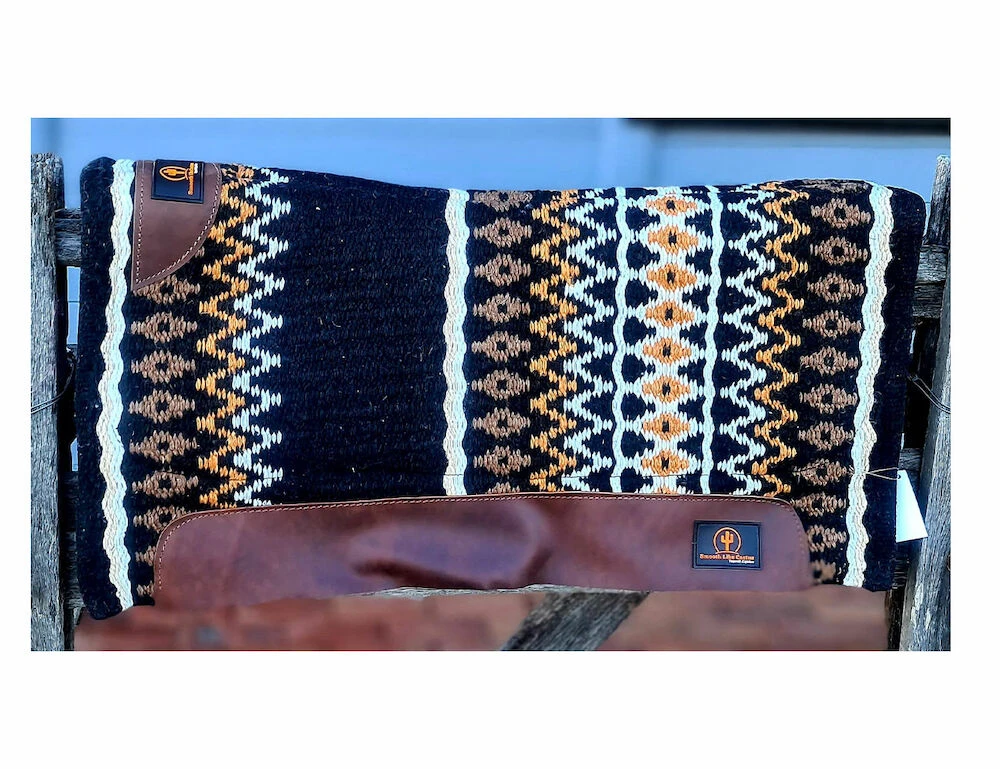 SMOOTH LIKE CACTUS Western Show Contoured Pads With Fleece Underlay