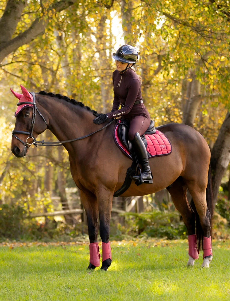 LEMIEUX Loire Classic Satin Square Close Contact Saddle Pad