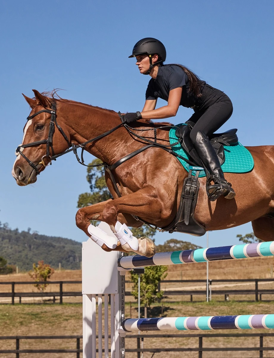 WEATHERBEETA Prime Air-Tec Jump Shaped Saddle Pad