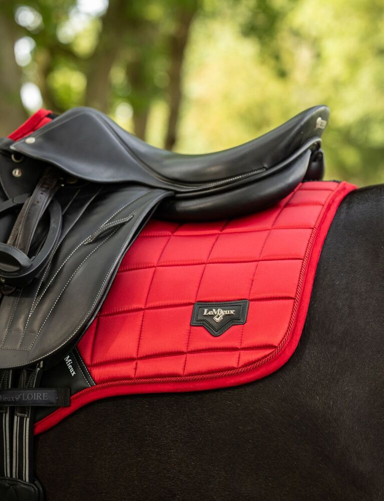 LEMIEUX Loire Classic Satin Close Contact Saddle Pad