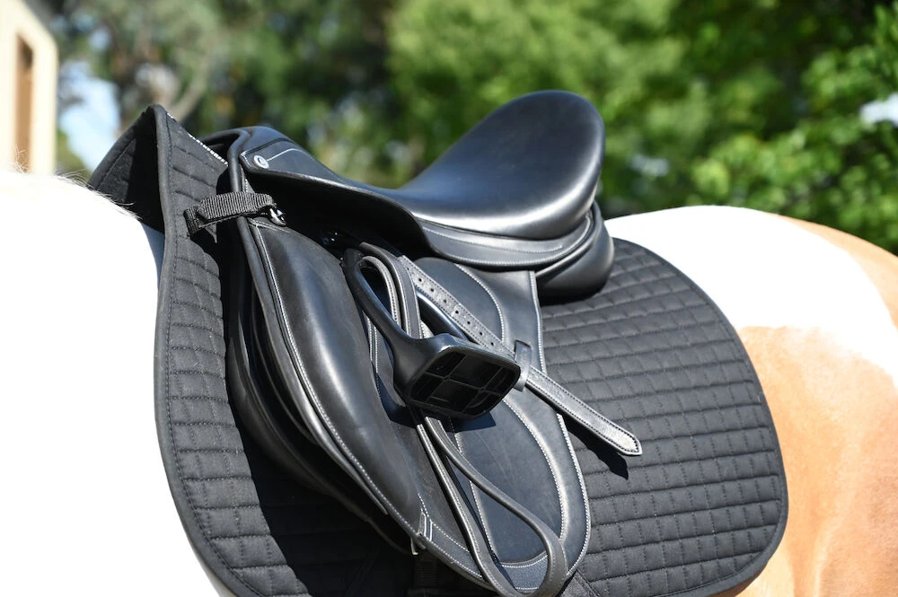 KORSTEEL Aluminum Wide Tread Grip Stirrups