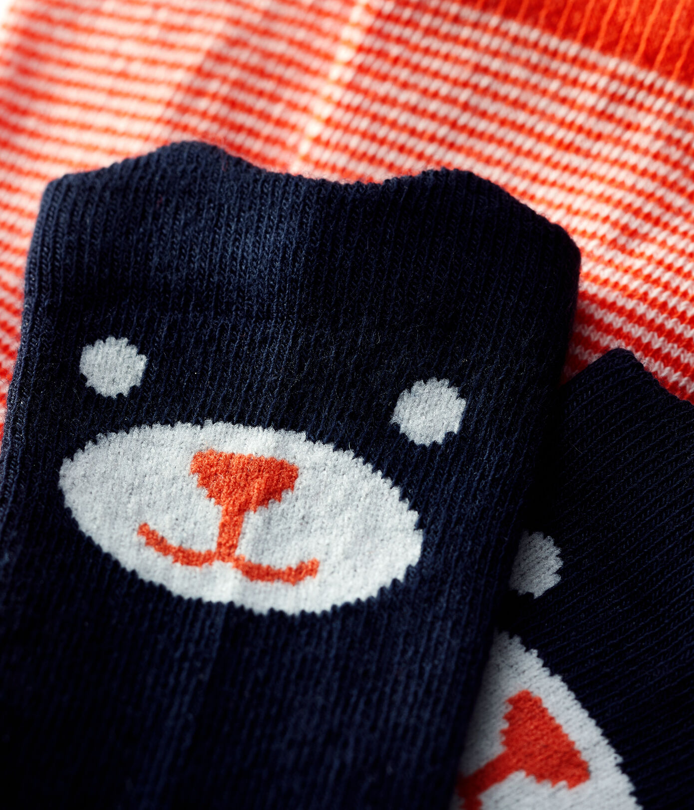 Lot de 2 paires de chaussettes bébé.