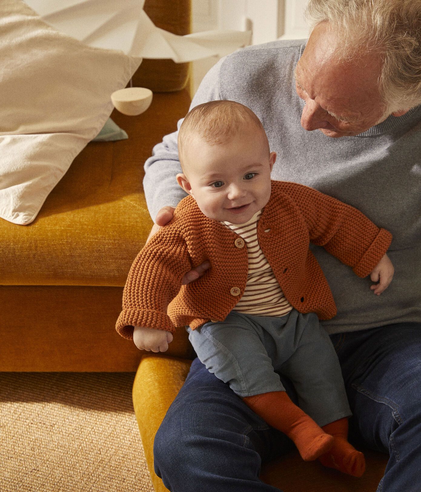Cardigan bébé tricot point mousse en coton