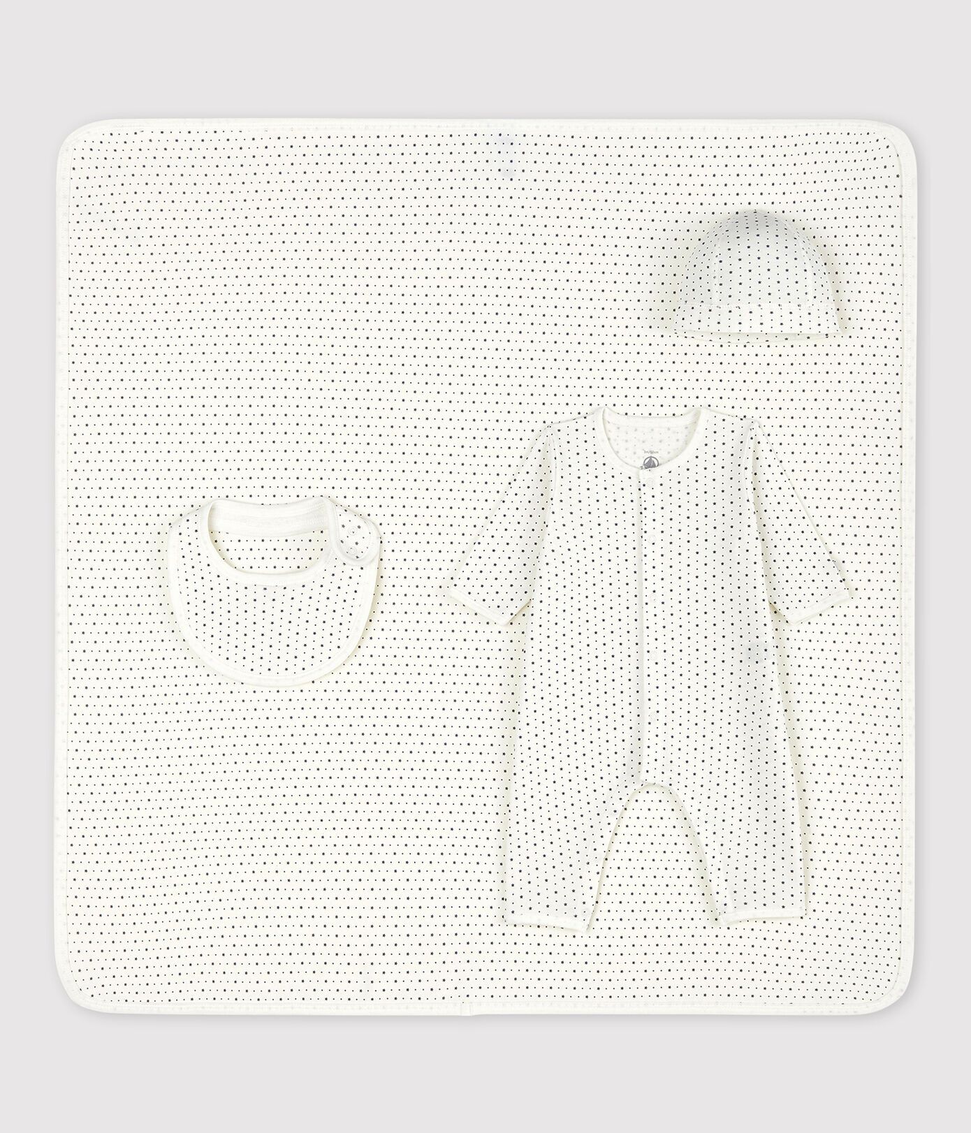 Coffret cadeau naissance blanc à étoiles bébé en coton biologique