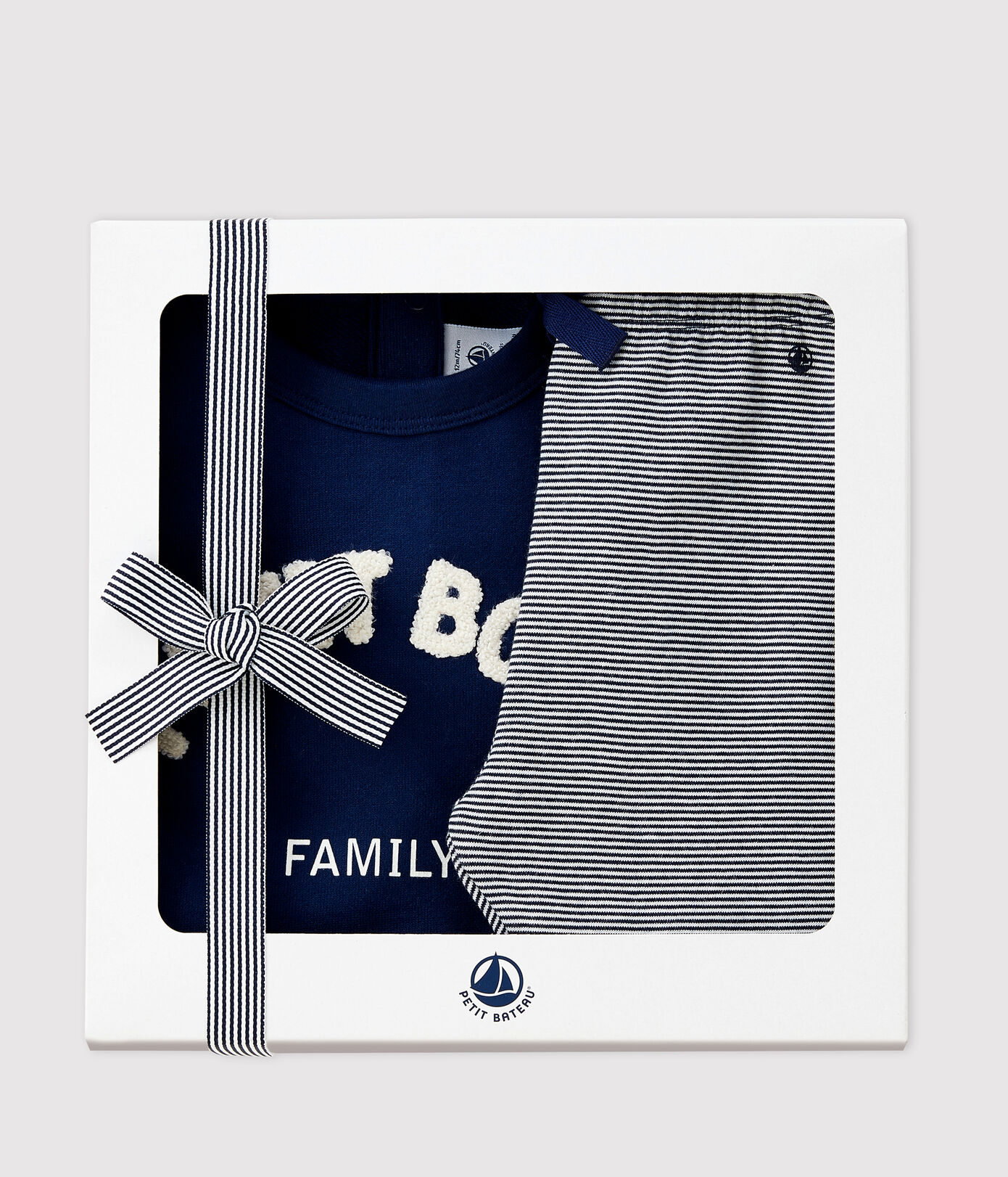 Coffret cadeau bébé sweat et pantalon