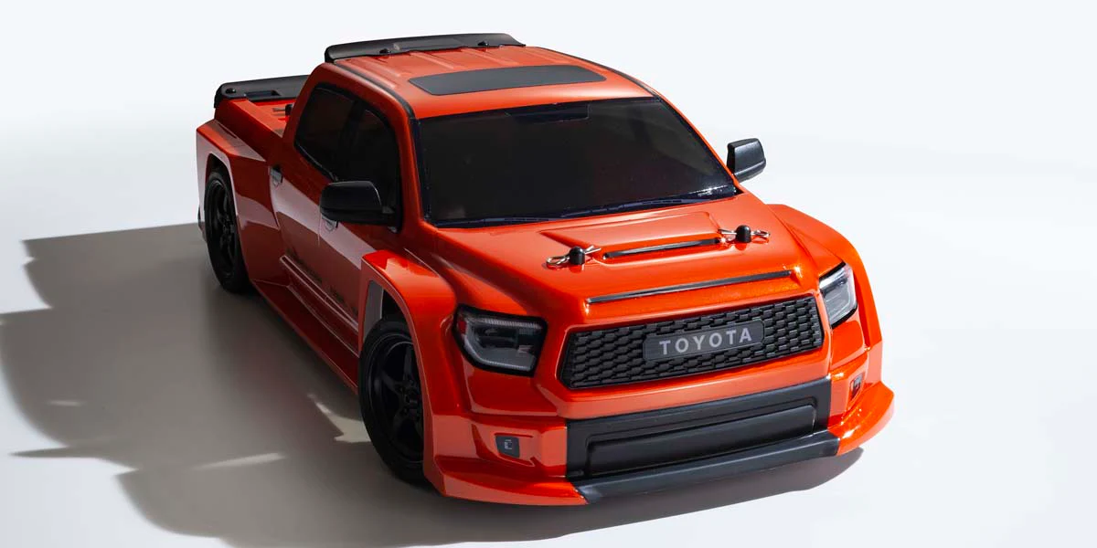 KYOSHO TOYOTA TUNDRA WIDE BODY