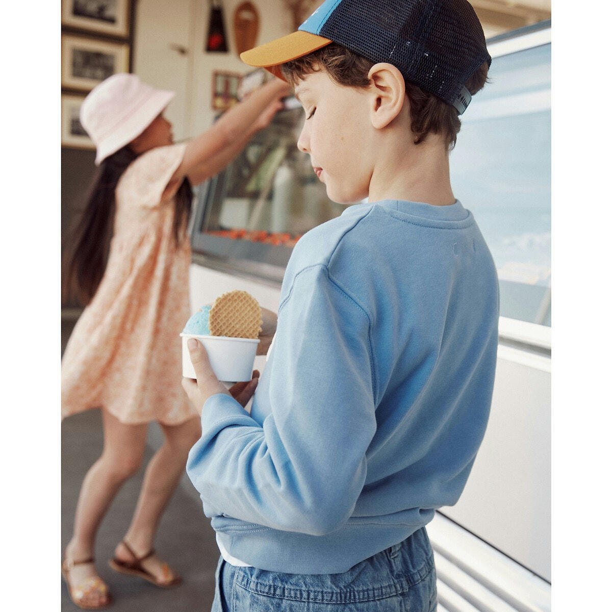 Robe fluide à manches courtes, imprimé fleurs