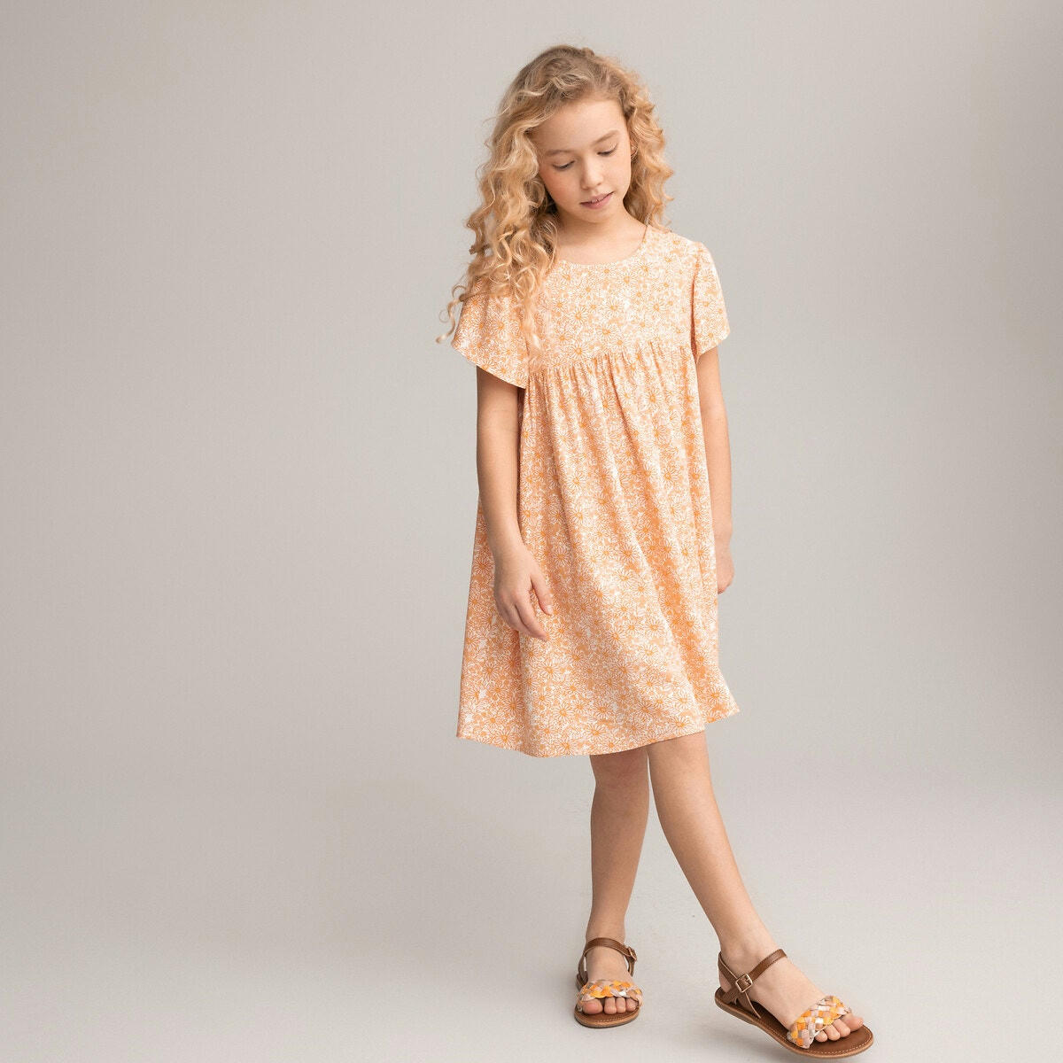 Robe fluide à manches courtes, imprimé fleurs