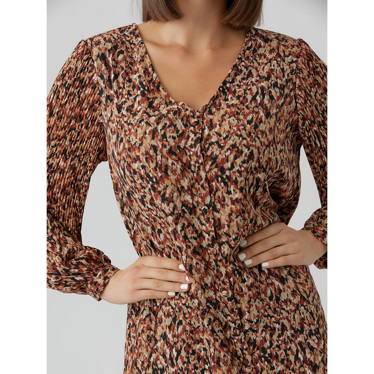 Robe courte imprimée, col V