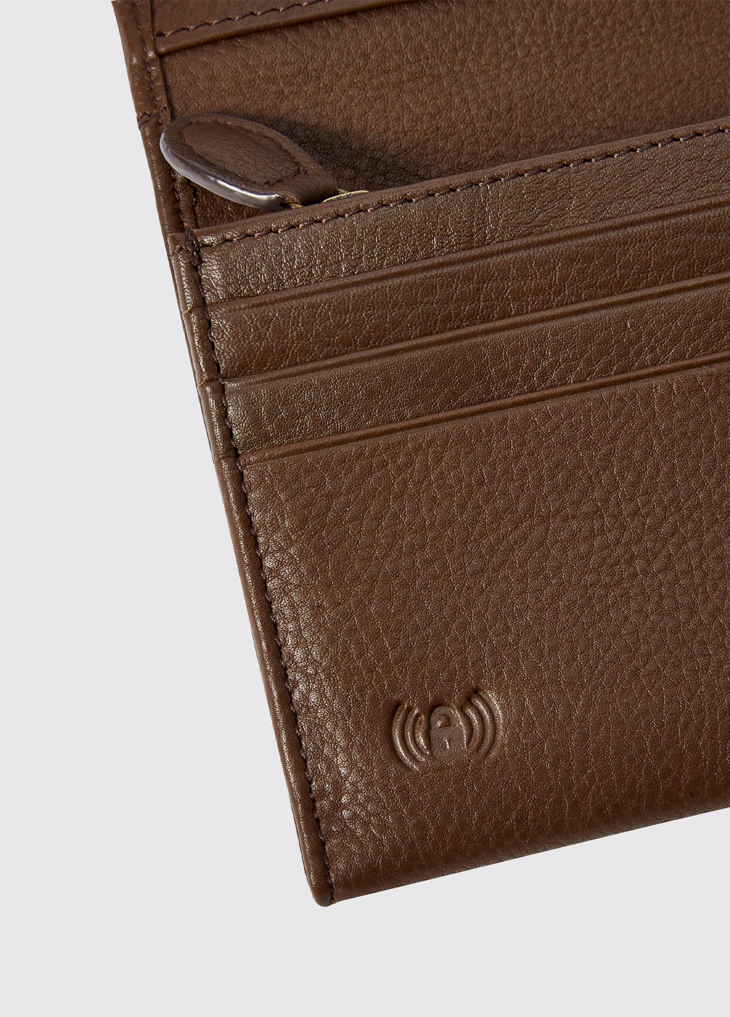 Strawhill Ladies wallet - Walnut
