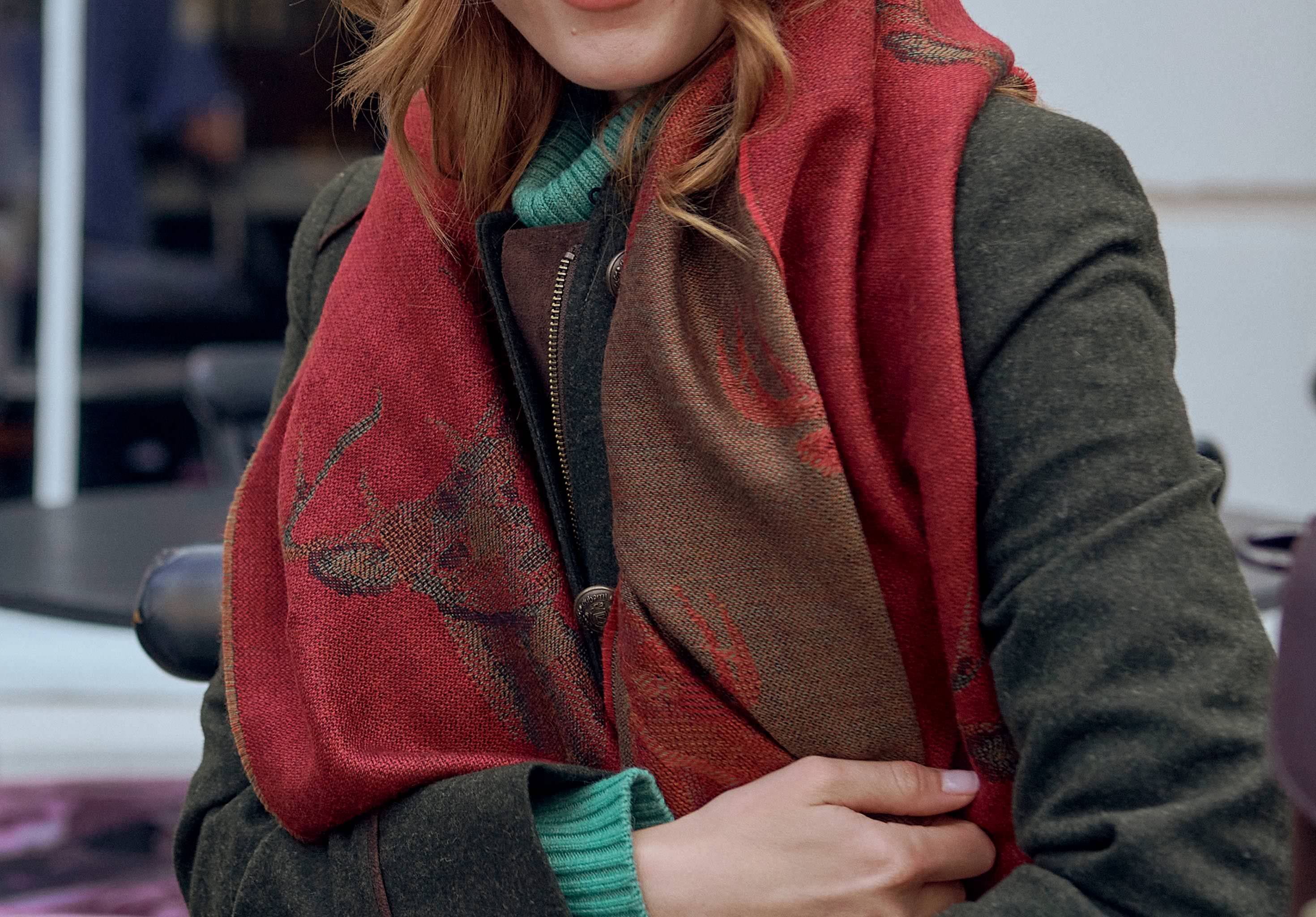 Heatherbell Stole - Cardinal