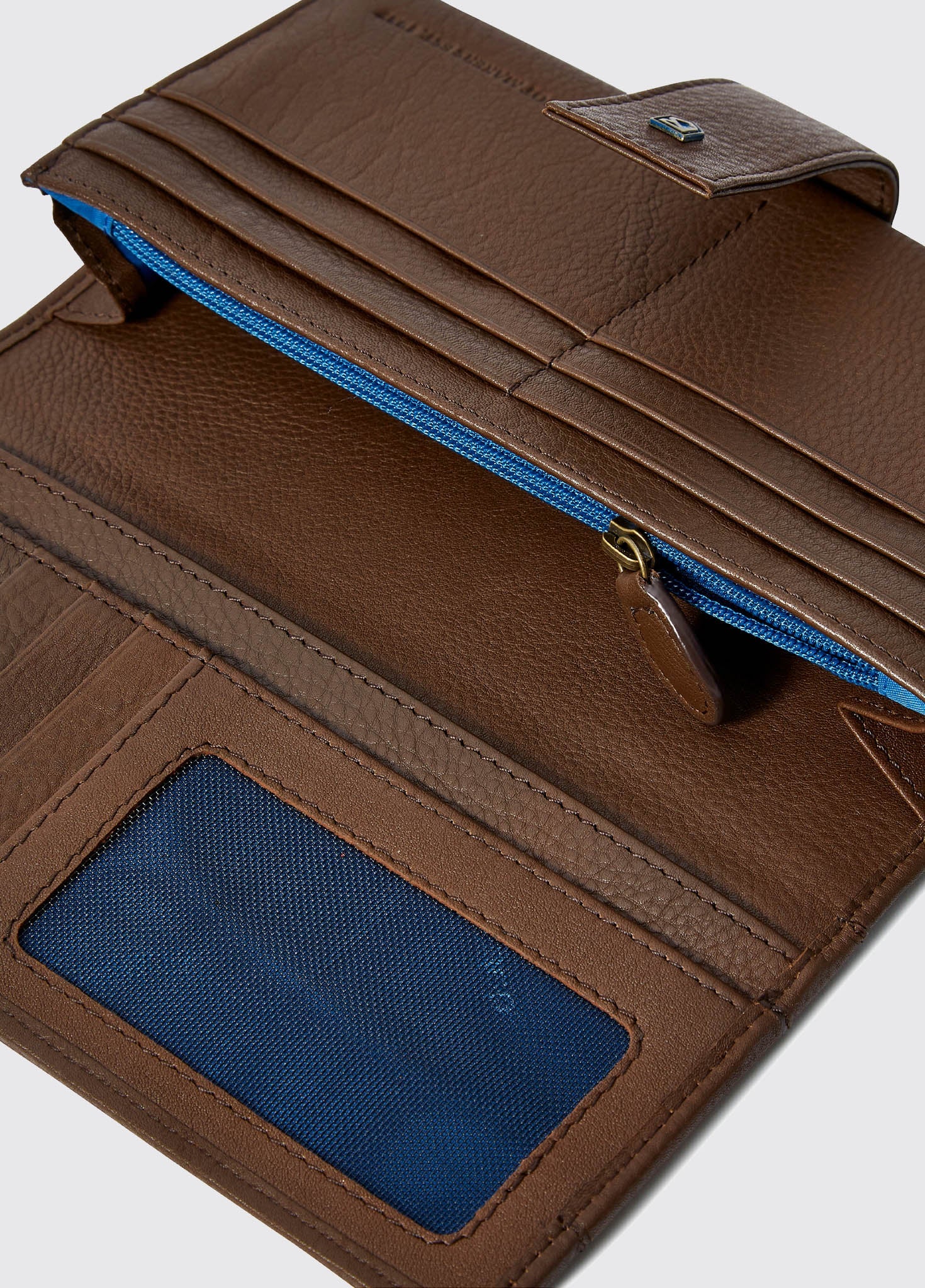 Strawhill Ladies wallet - Walnut