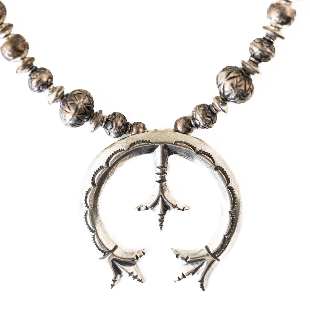 Paige Wallace Pendant Naja Pen Oval Necklace