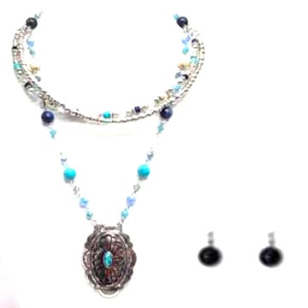 Wyo Horse Women's Layered Concho Set