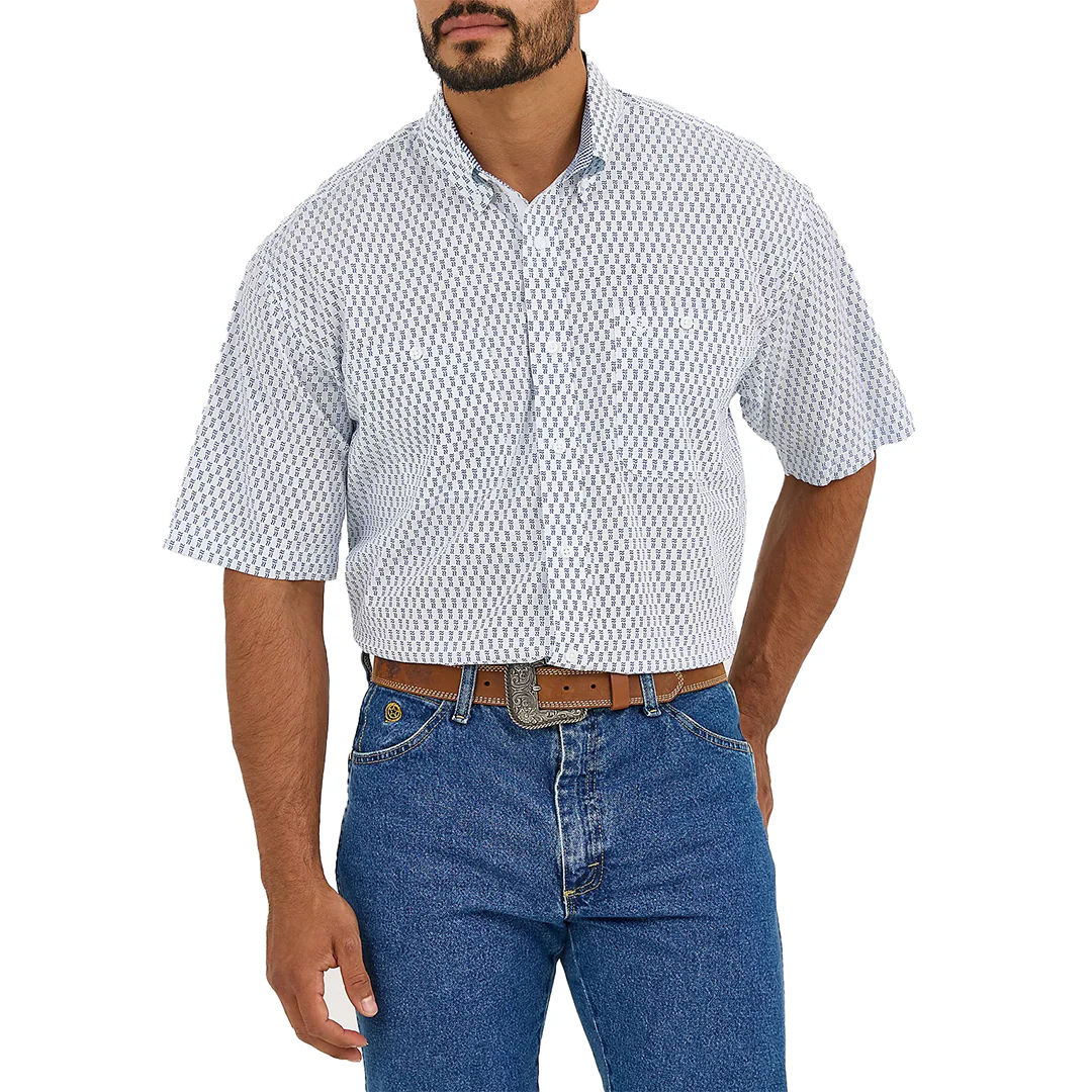 Wrangler Men's George Strait Short Sleeve Button Shirt