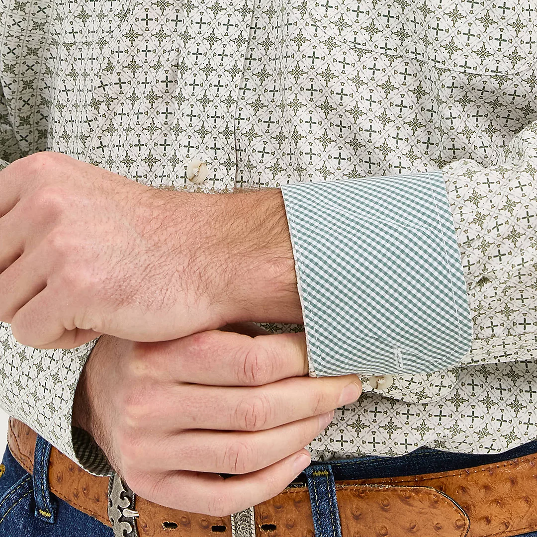 Wrangler Men's George Strait Long Sleeve Button Shirt