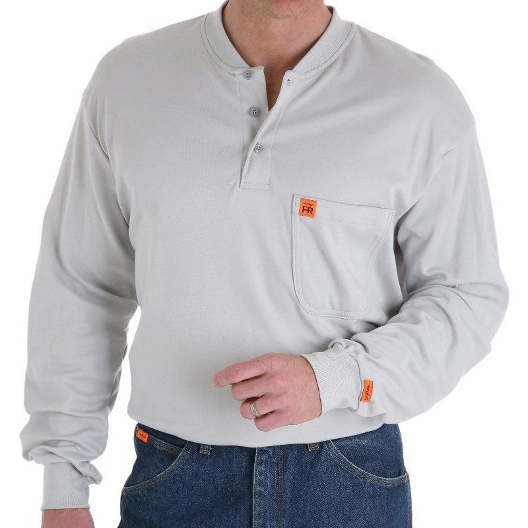 Wrangler Men's RIGGS Workwear Flame Resistant Henley T-Shirt